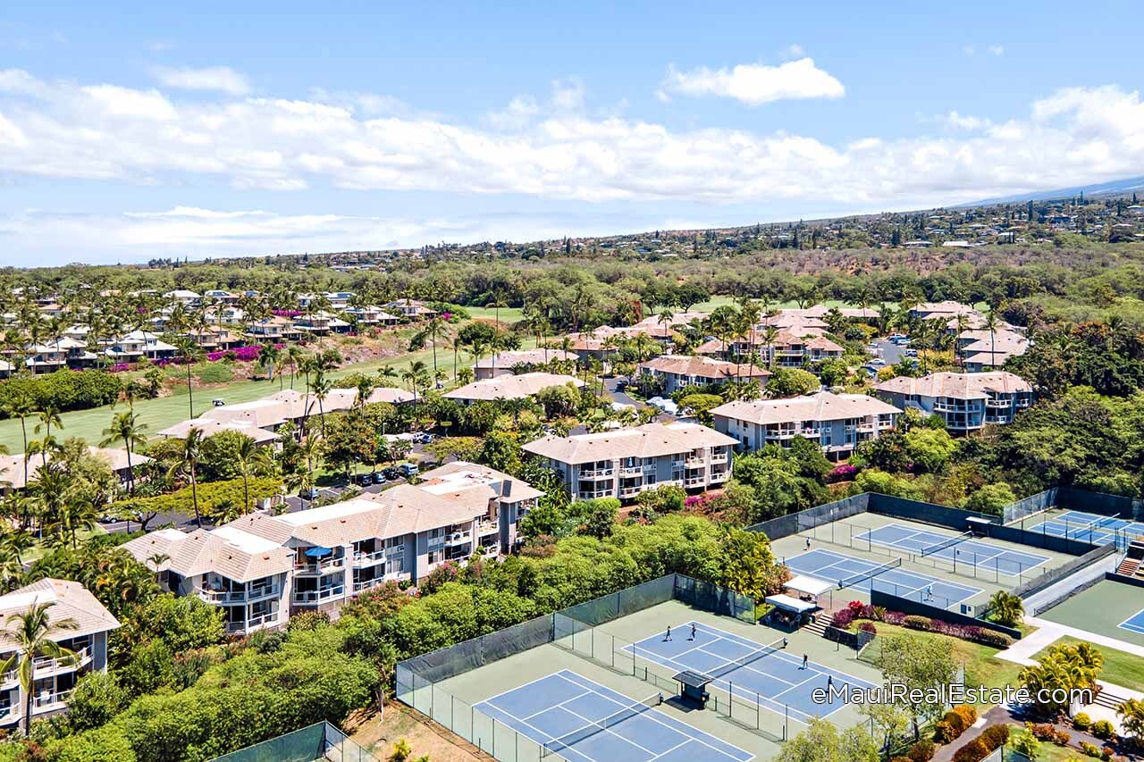 The Wailea Tennis Club is located just South of Grand Champions