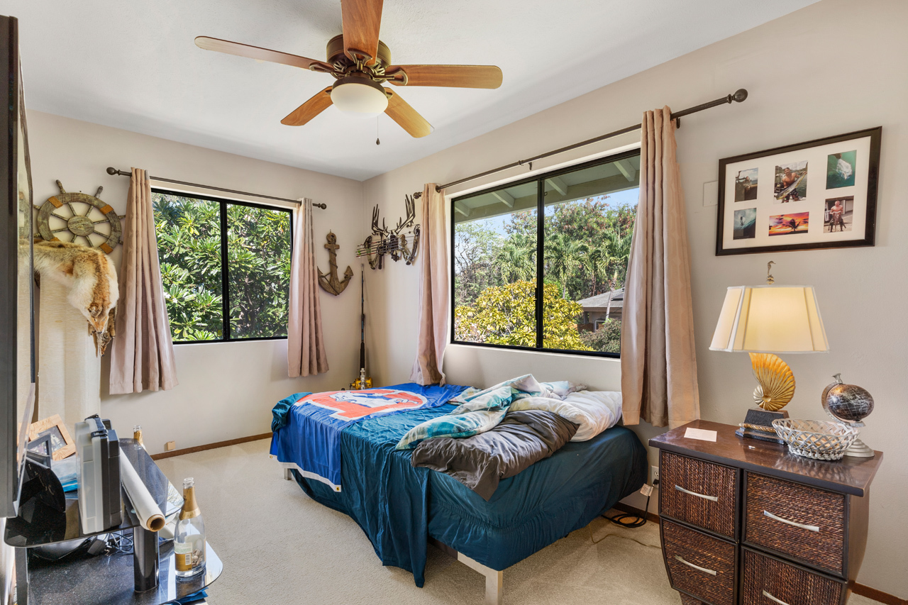 Main house - Bedroom 2